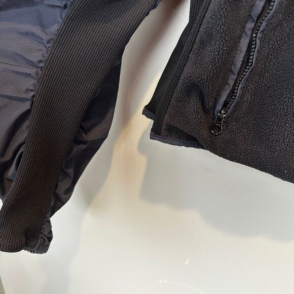 Sweaty Betty Sherpa  Crop Hooded Jacket Womens Size 8-10 - Picture 4 of 8